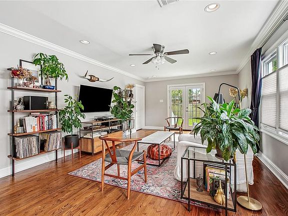 5th image of 3536 Cypress St