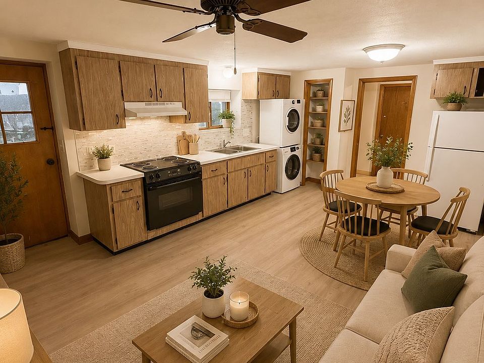 1st image of 122 Lantern Rd APT 1