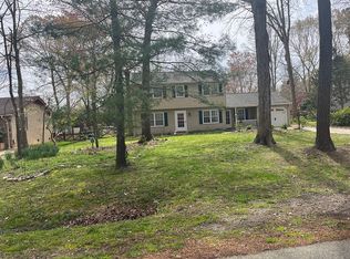 111 Bryon Rd, Yorktown, VA 23692