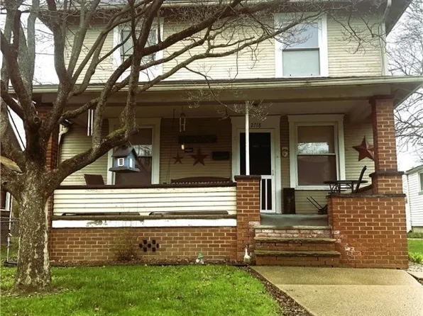 2718 10th St SW, Canton, OH 44710