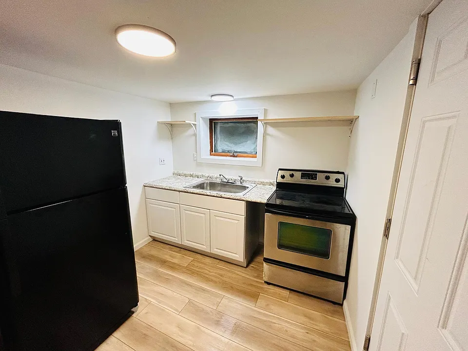 720 Quaill Ave #5