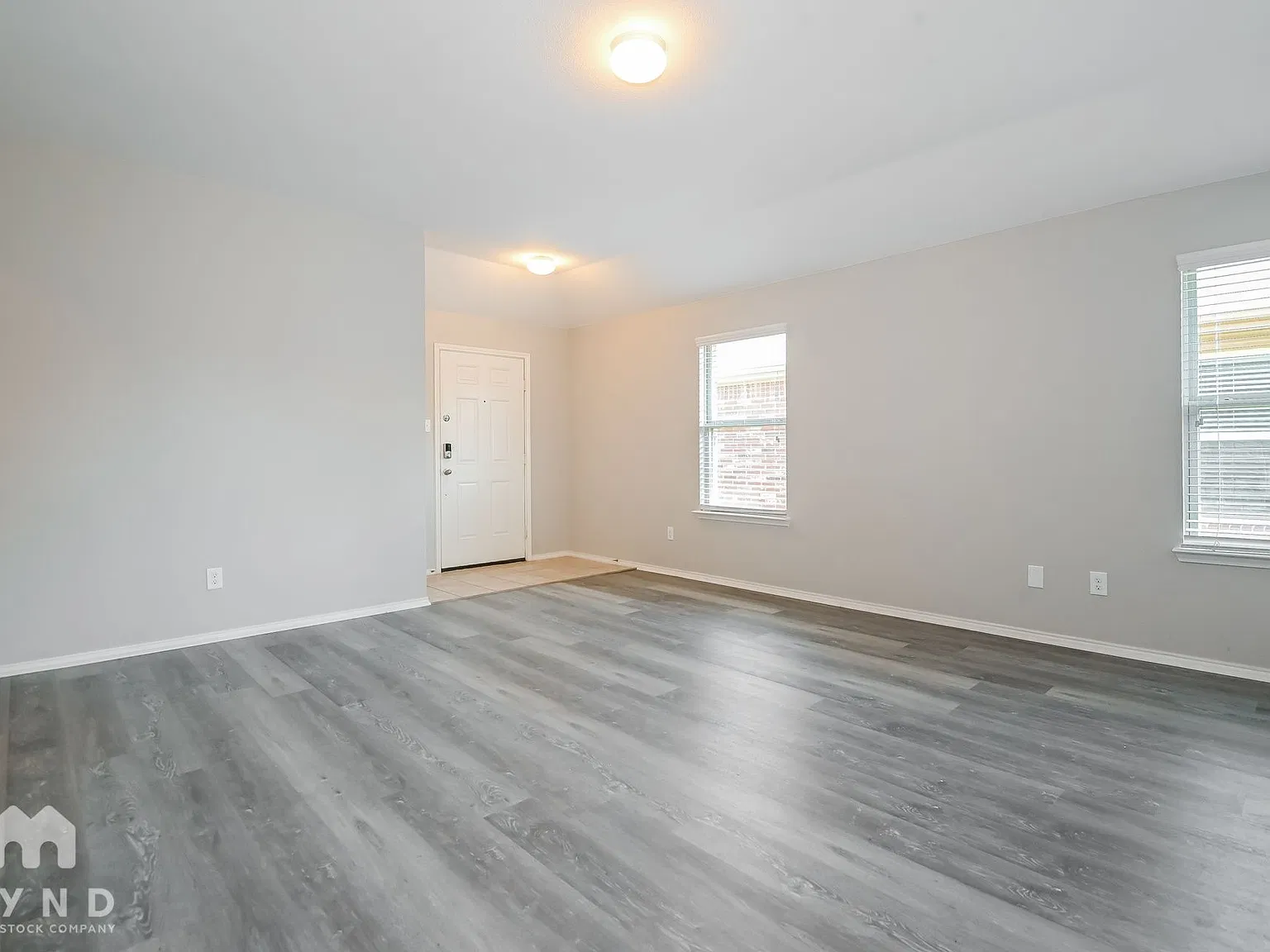 4 bed, 2.0 bath, 1627 sqft, $2,095 — Photo 4