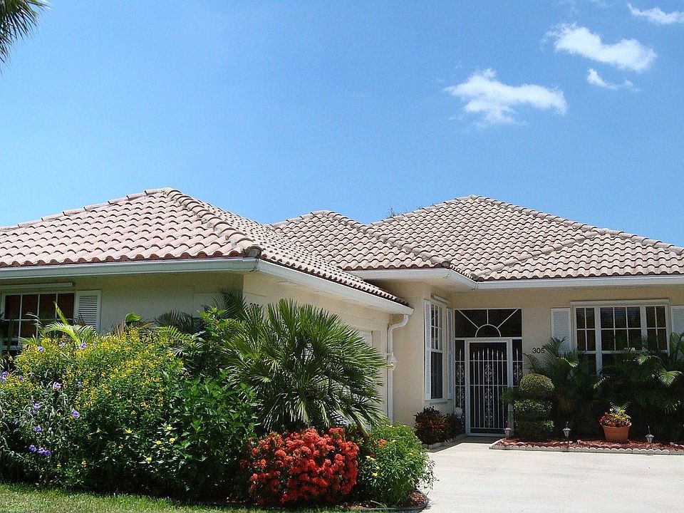 1st image of 305 Kelsey Park Cir