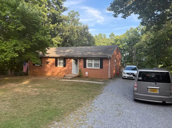 14691 Leesville Rd, Evington, VA 24550