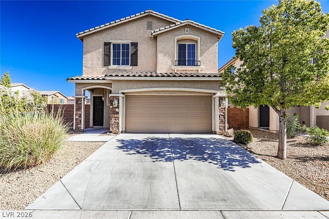 3 bed, 2.5 bath, 1690 sqft, $1,895 — Photo 1
