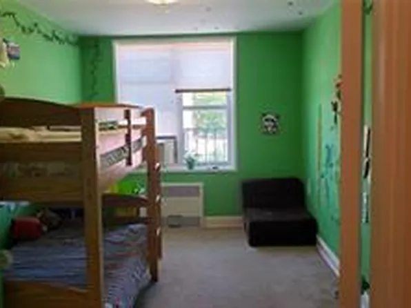 2427 East 29th Street image 1 of 13