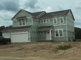 6594 Woodhill Dr, Rockford, MI 49341