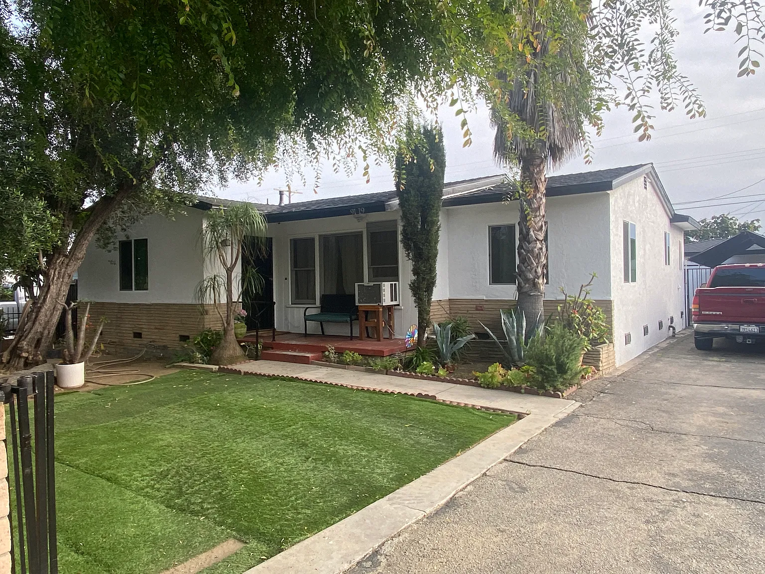 3 bed, 1852 sqft, $3,950 — Photo 4