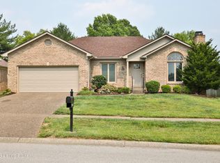 3911 Hurstbourne Woods Dr, Louisville, KY 40299
