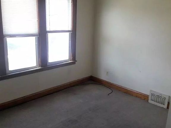 2nd image of 8903 S Hermitage Ave #2