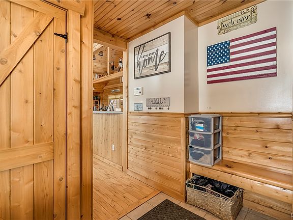 4th image of 16989 Lemay Rd