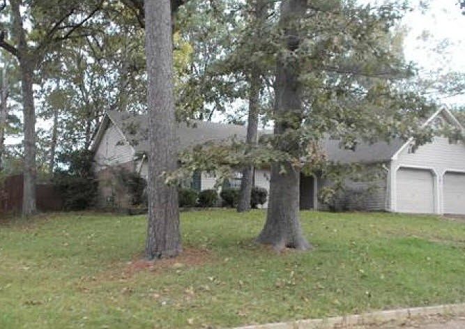 2nd image of 656 Briarcliff Cir