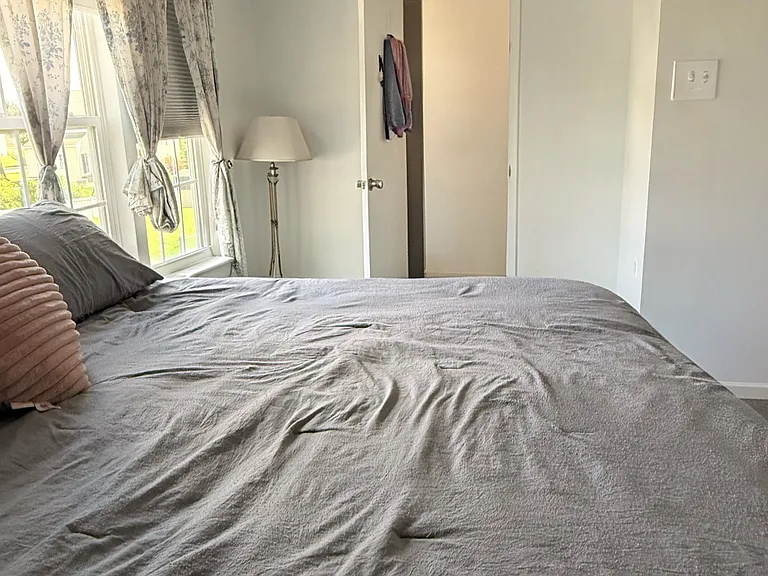 217 Berkshire Dr — Photo 11