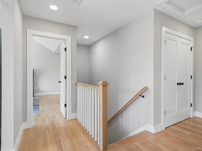 112 Pine Grove Rd — Photo 28