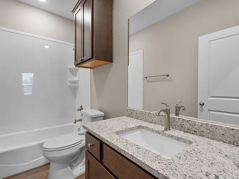 309 Maplewood Cir — Photo 16