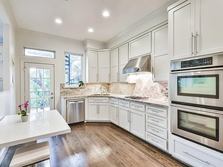 4736 Post Oak Timber Dr #5 — Photo 8