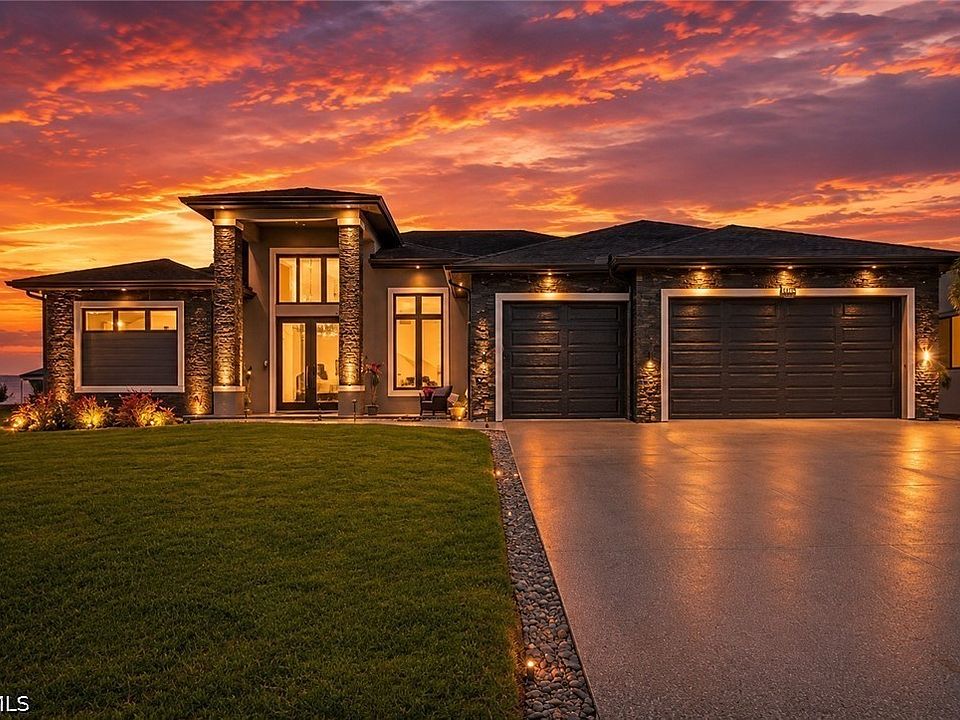 1st image of 3106 NW 45th Pl