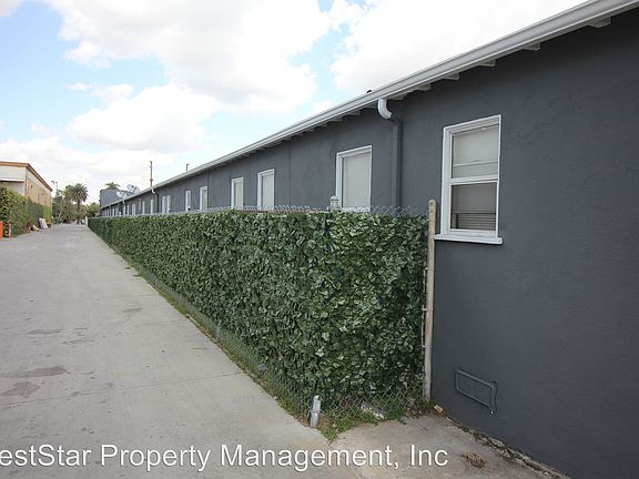 5th image of 345 E 20th St APT 17