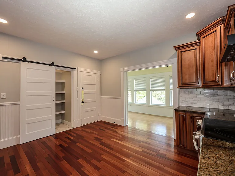 65 Hubbard St #2 — Photo 23
