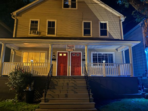 5th image of 38 S Gates Ave #38