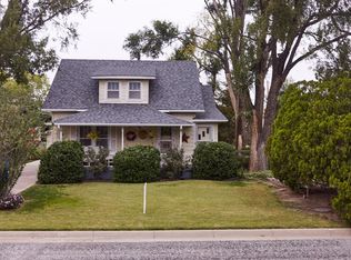 507 Huron St, Plains, KS 67869