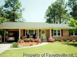 3719 Souchak Dr, Hope Mills, NC 28348