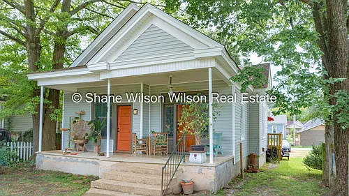 2406 Bailey Ave #B Photo 1