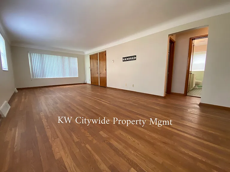 2364 Westmoor Rd — Photo 8