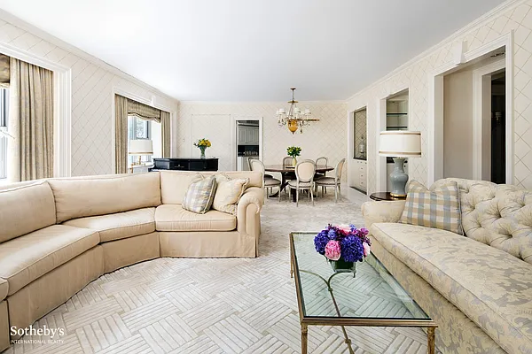 Sold by Sotheby's International Realty | media 20