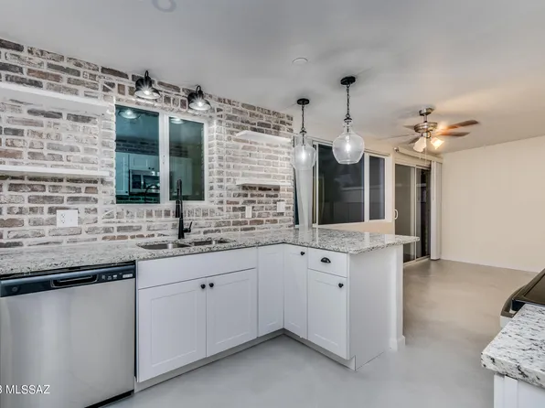 8507 E 20th St, Tucson, AZ 85710