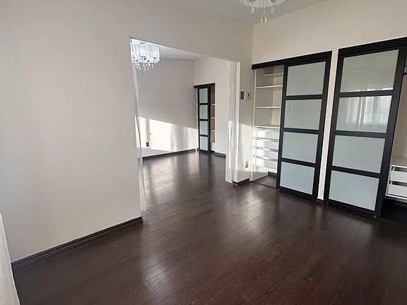 5th image of 180 Mississauga Valley Blvd #143