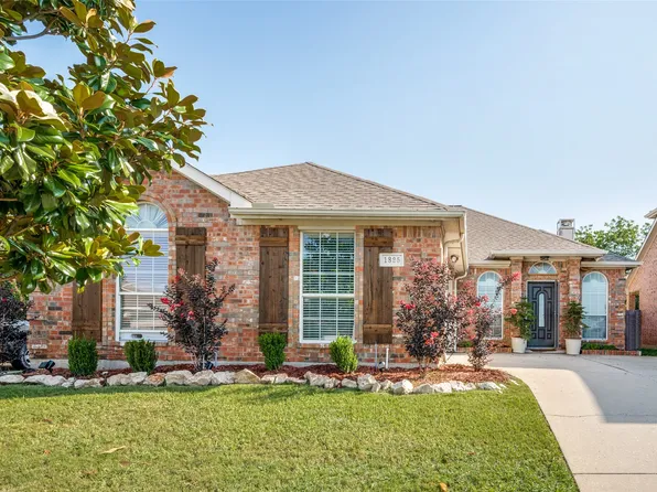 1825 Carver Dr, Carrollton, TX 75010
