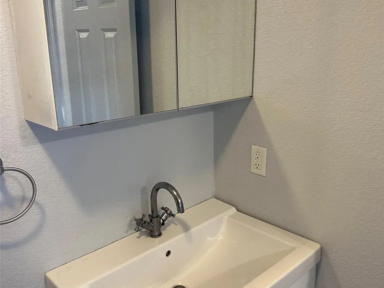 2743 Maple Tree Rd #A — Photo 14