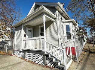 163 Colfax St, Providence, RI 02905