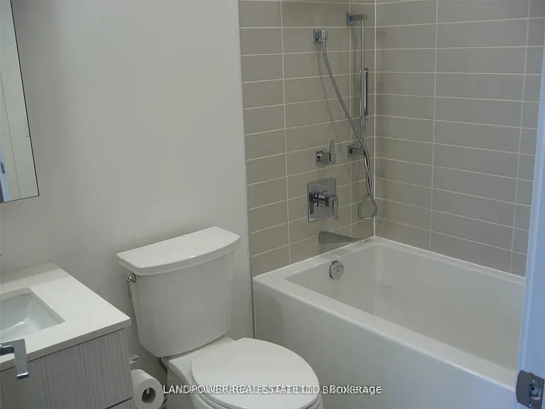 25 Richmond St E #2514 — Photo 12