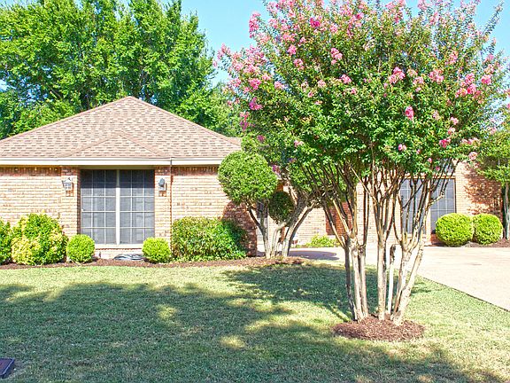 5th image of 6319 Brownlee Ln