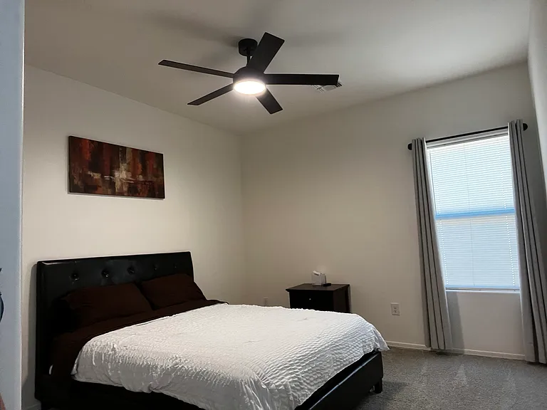 210 W Andrew Potter St — Photo 10