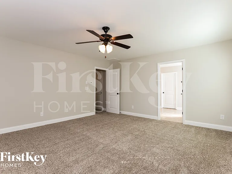 4313 Yonah Park — Photo 10