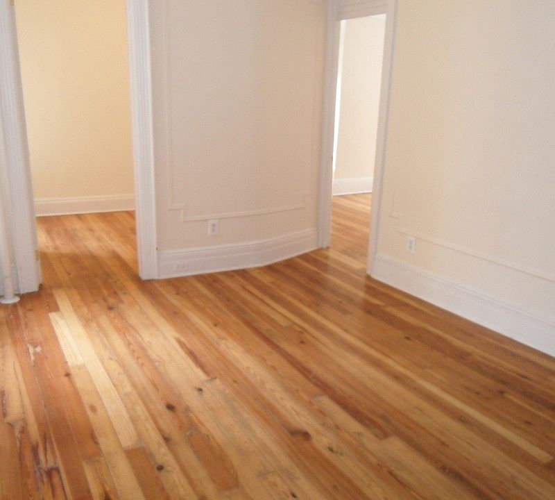 2nd image of 415 E 71st St APT 4A