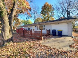 10 Stevens Rd, Eudora, KS 66025