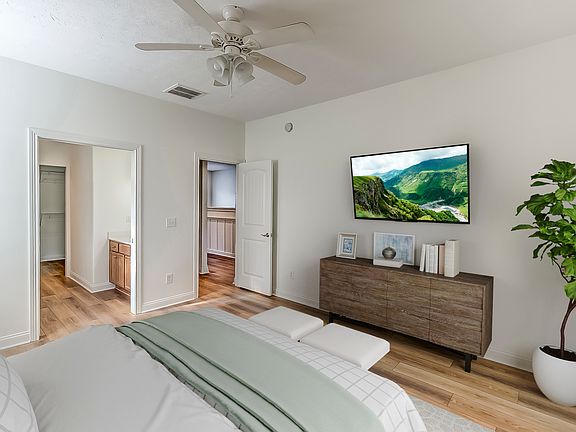 Bedroom #1