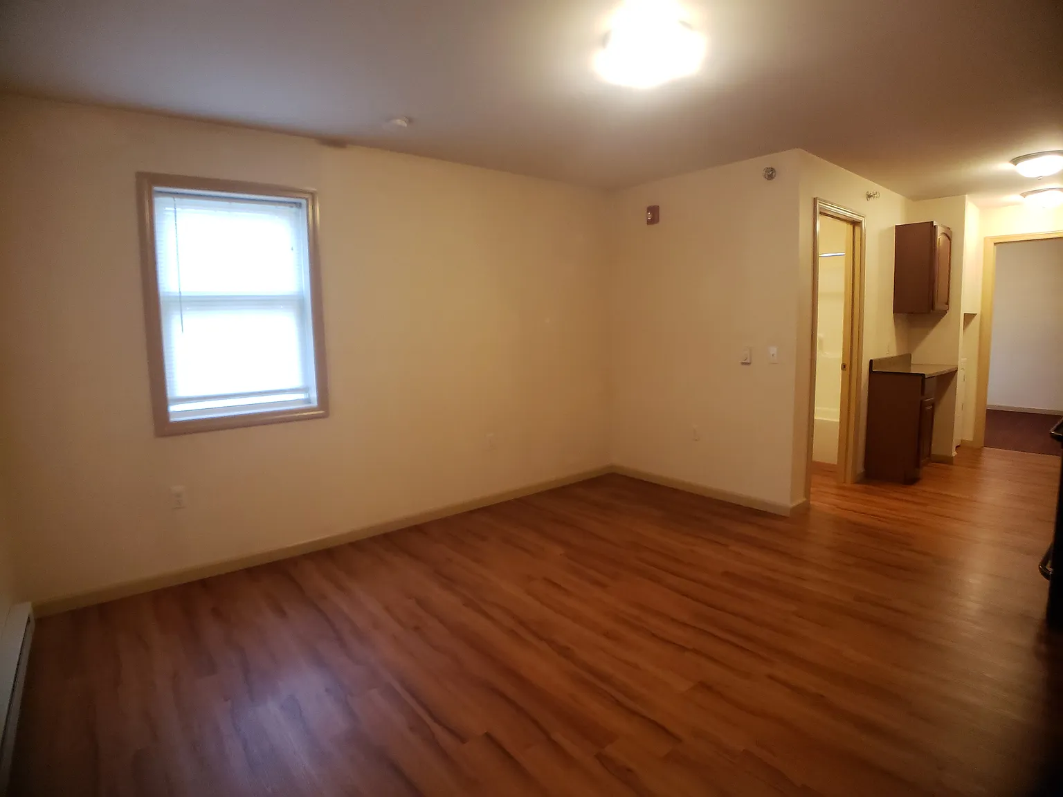 1 bed, 600 sqft, $895 — Photo 4