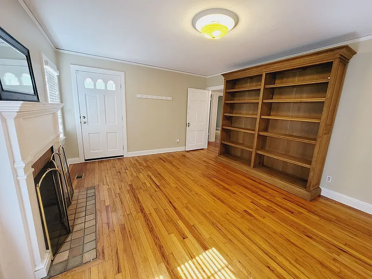 608 Talaflo St — Photo 7