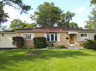 430 Apache Ln, Hoffman Estates, IL 60169