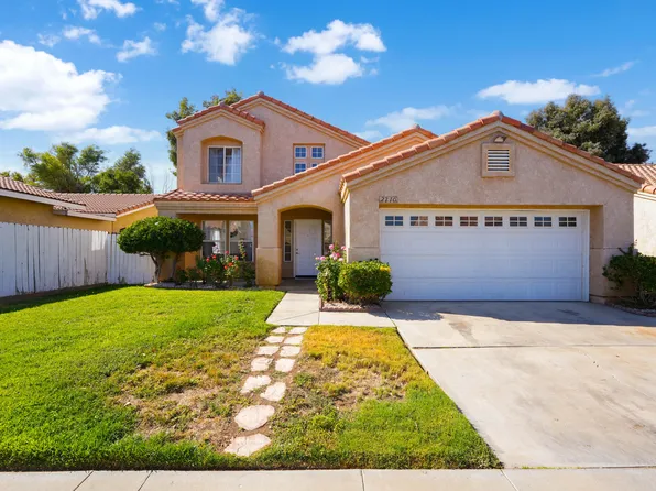 2210 Mark Ave, Palmdale, CA 93550