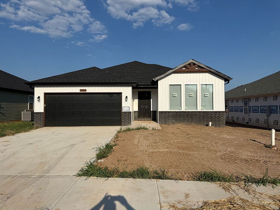 1st image of 3462 N Ohara Ave
