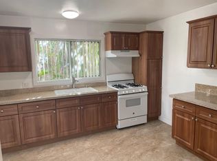 7655 De Longpre Ave APT 3, Los Angeles, CA 90046