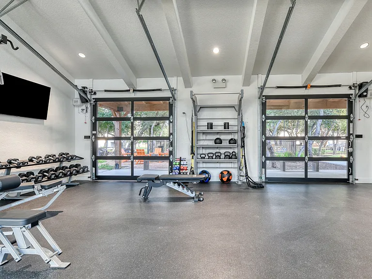 Farm Haus Luxury Rental Homes — Photo 24