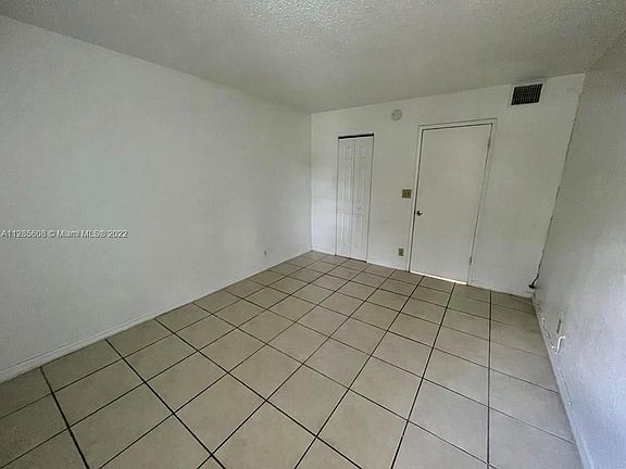 5th image of 4550 NW 9th St APT E205