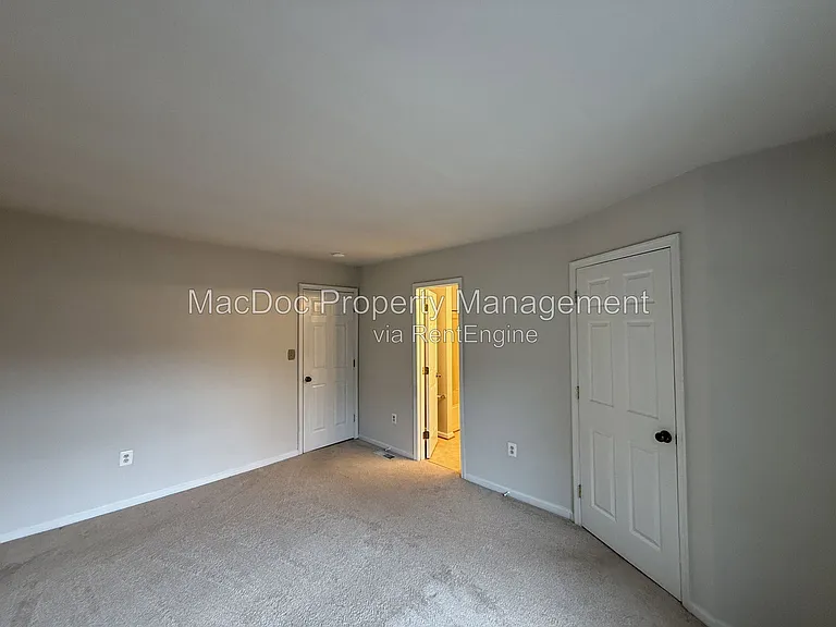 11185 Kensington Pl — Photo 33